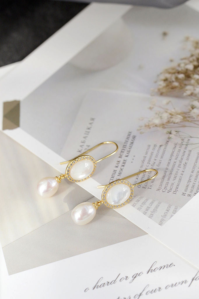 Inlaid Natural Freshwater Pearl 925 Sterling Silver Earring Simple Versatile 18K Gold Plated White Shell Inlay Earring Jewelry