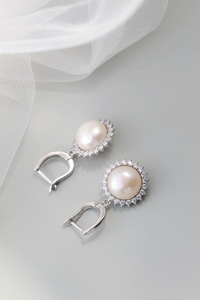 Elegance Modern 925 Sterling Silver Earrings with Inlaid Natural Freshwater Pearl Fashion Luxury Earring Women Jewelry Gift