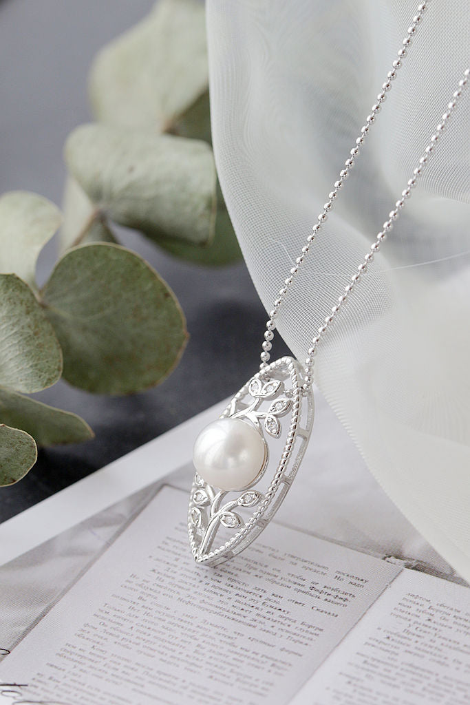 Authentic 925 Sterling Silver Pendant Fashion Flower Twig Inlaid Natural Pearl Elegant Temperament Women Small Pendant Jewelry