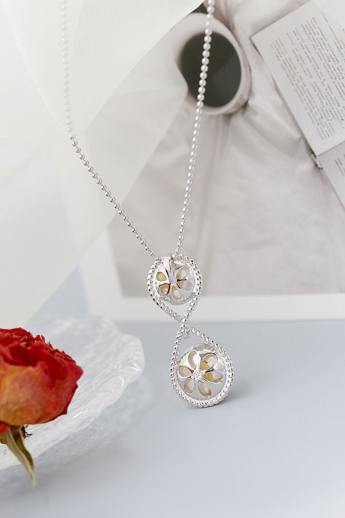 Authentic Natural Freshwater Pearl Pendant Fashion Simple Yet Elegant Design 925 Sterling Silver Pendants Creative Jewelry Gift