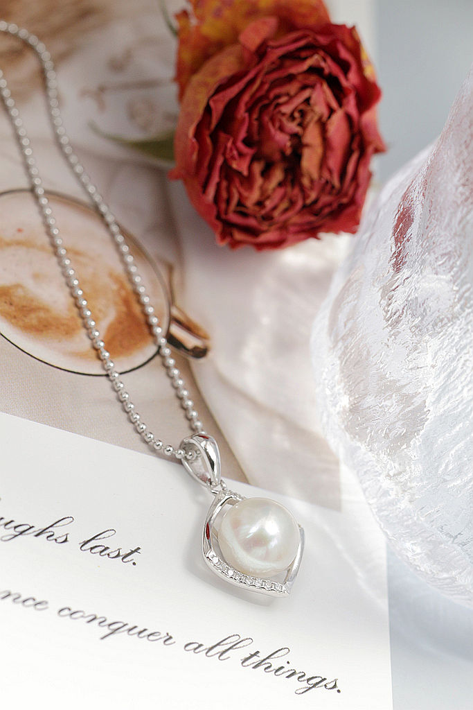 Authentic 925 Sterling Silver Pendant Inlaid Natural Freshwater Pearl Small and Lightweight design Pendants Fine Jewelry Gift