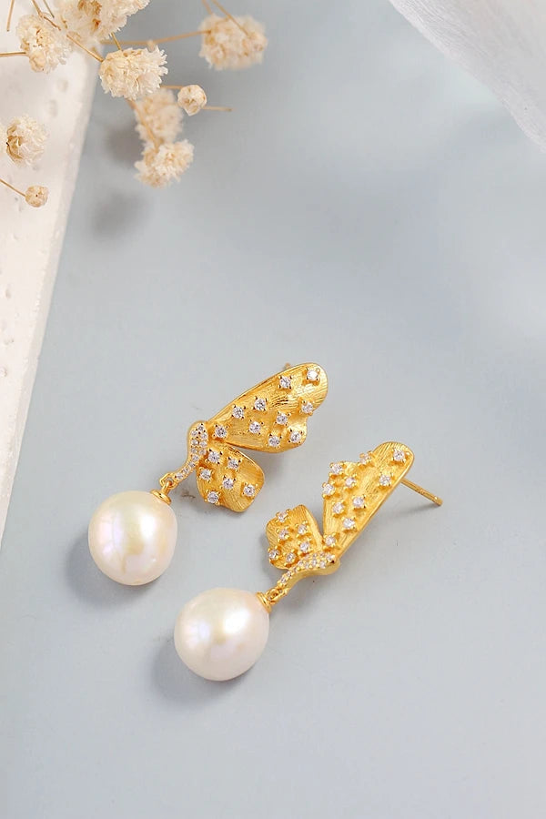 Creative Trendy 18K Gold Plated Butterfly Inlaid Natural Baroque Pearl 925 Sterling Silver Earring Female Fine Jewelry Gift