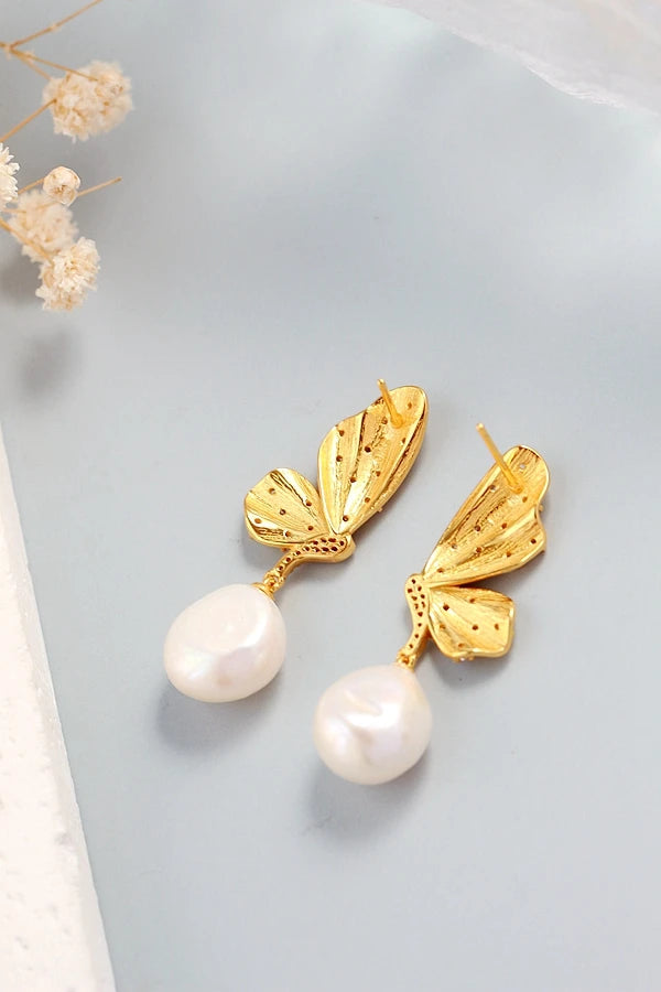 Creative Trendy 18K Gold Plated Butterfly Inlaid Natural Baroque Pearl 925 Sterling Silver Earring Female Fine Jewelry Gift