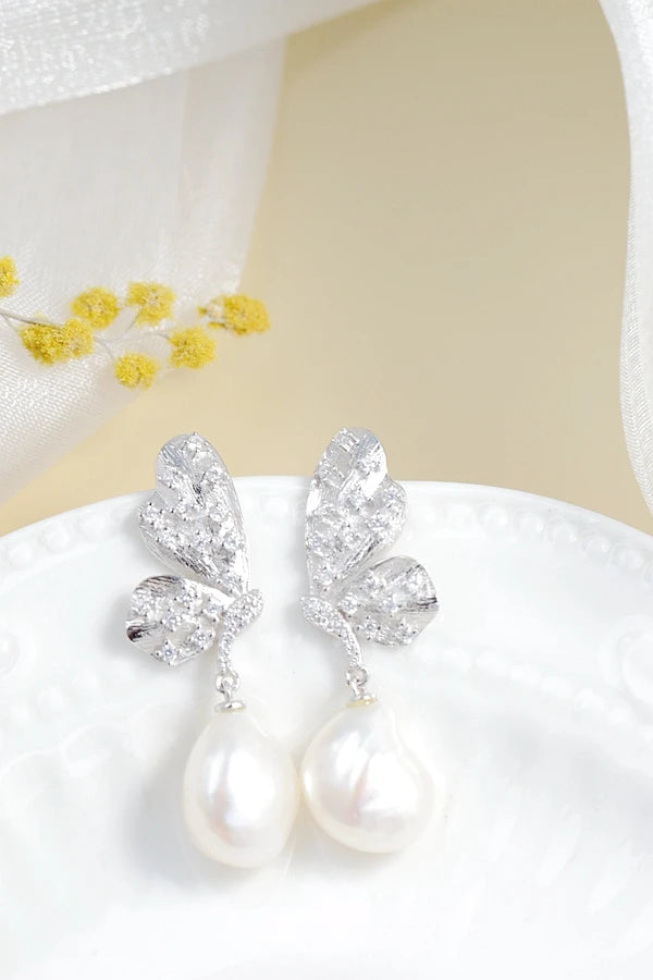 Authentic 925 Sterling Silver Earring Trendy Creative Butterfly Inlaid Natural Baroque Pearl Earring Elegant Lady Jewelry Gift
